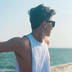 Meet your Posher, Caleb